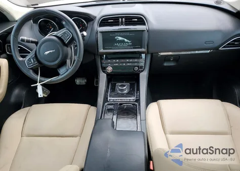 2019 Jaguar F-Pace Premium z USA, uszkodzony, nr VIN SADCJ2FX9KA397185